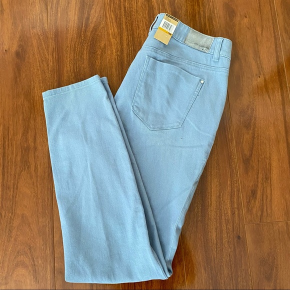 VINTAGE DKNY DENIM JEANS MERCER SKINNY LIGHT BLUE HIGH WAIST SIZE 16W NWT - Picture 1 of 10